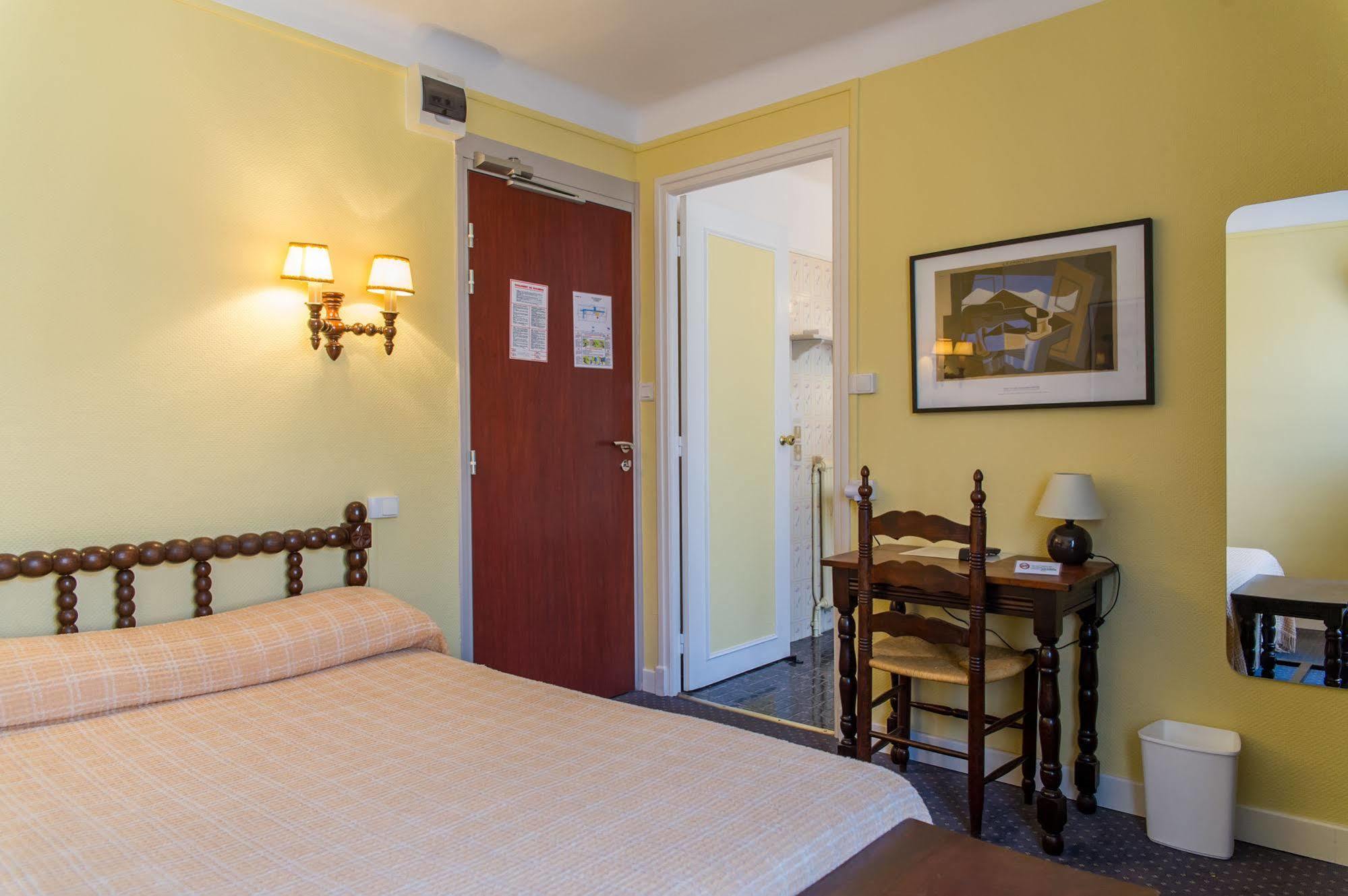 Hotel Pb - Paris-Barcelone Perpignan Dış mekan fotoğraf